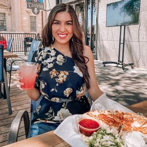 Old Shoulder Tie Waist Blouse